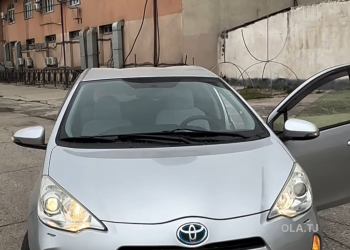 Toyota Aqua,  2014