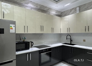 2 комнатная квартира, 8 этаж, 95 м²