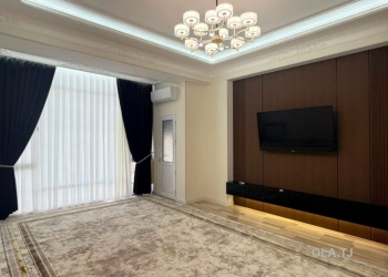 3 комнатная квартира, 15 этаж, 83 м²