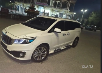 Kia Carnival,  2015