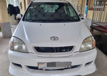 Toyota Nadia,  1999