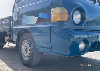 Бортовой автомобиль Hyundai Porter, 2002
