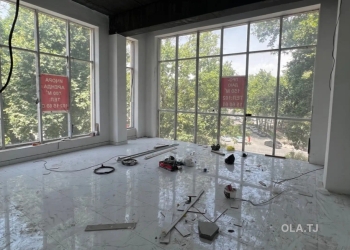Офис в аренду, В бизнес-центре, 55 м²