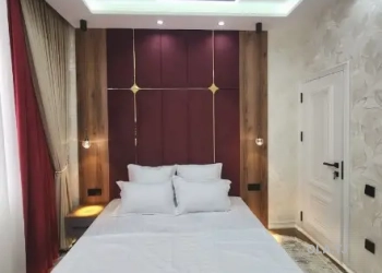 3 комнатная квартира, 2 этаж, 77 м²