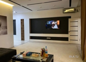 3 комнатная квартира, 9 этаж, 140 м²