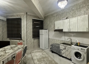3 комнатная квартира, 1 этаж, 84 м²
