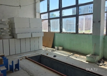 Офис в аренду, В бизнес-центре, 140 м²