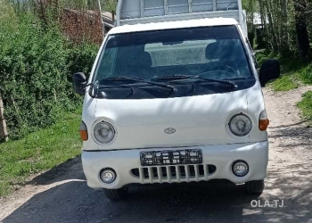 Бортовой автомобиль Hyundai Porter, 2002
