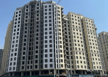 3 комнатная квартира, 8 этаж, 94 м²