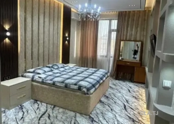 3 комнатная квартира, 3 этаж, 120 м²