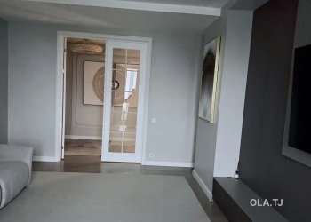3 комнатная квартира, 12 этаж, 145 м²