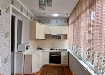 3 комнатная квартира, 1 этаж, 70 м²