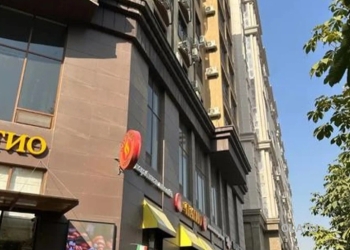 Офис на продажу, В жилом доме, 650 м²