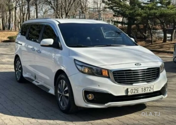 Kia Carnival,  2016