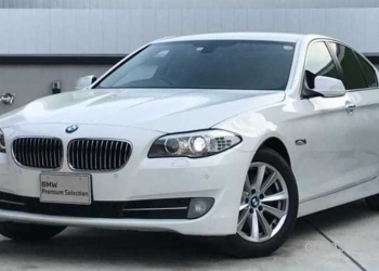 Лобовое стекло для BMW 5
