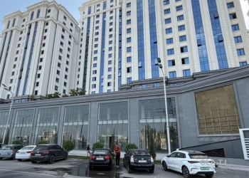 3 комнатная квартира, 7 этаж, 90 м²