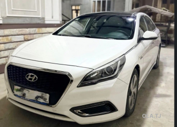 Hyundai Sonata,  2015