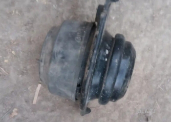 Подушка двигателя Mercedes-Benz W164 ML A2512404417