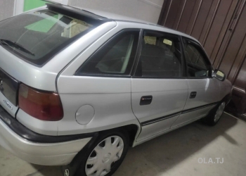 Opel Astra F,  1992