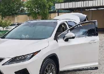 Lexus RX,  2017