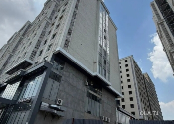 4 комнатная квартира, 6, 180 м²