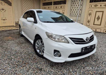Toyota Corolla,  2013