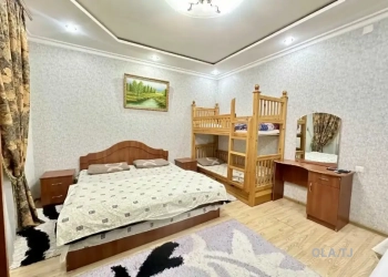 3 комнатная квартира, 1 этаж, 100м²