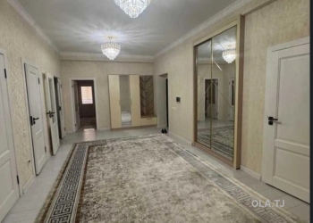 4 комнатная квартира, 3 этаж, 195 м²