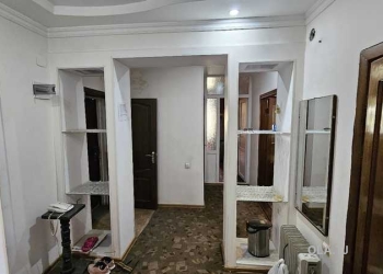 4 комнатная квартира, 2, 100 м²