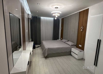 3 комнатная квартира, 4 этаж, 134 м²