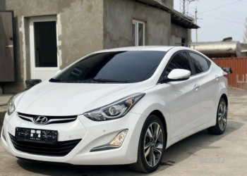 Hyundai Avante,  2015