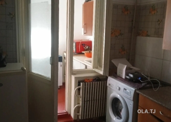 5 комнатная квартира, 4 этаж, 105 м²
