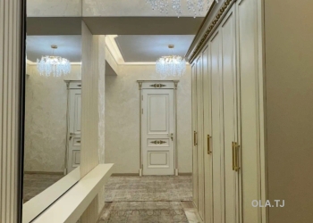 4 комнатная квартира, 5, 145 м²