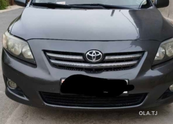Toyota Corolla,  2010