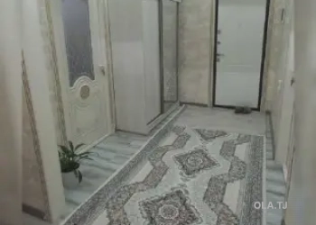 4 комнатная квартира, 1, 75 м²