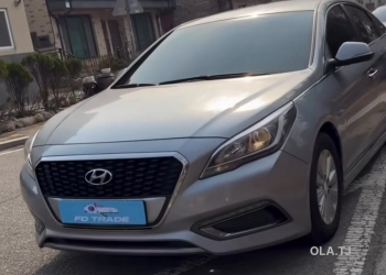 Hyundai Sonata,  2015
