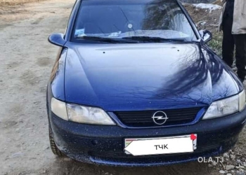 Opel Vectra B,  1995