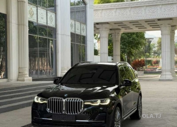 BMW X7,  2020