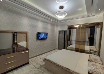 3 комнатная квартира, 5 этаж, 120 м²