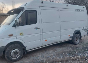 Фургон Mercedes-Benz Sprinter, 2003