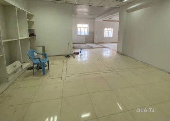 Офис в аренду, В бизнес-центре, 100 м²