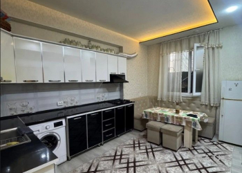 1 комнатная квартира, Цокольный этаж, 45 м²