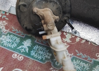 Вакуумный насос от Hyundai