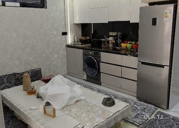 2 комнатная квартира, 10 этаж, 70 м²