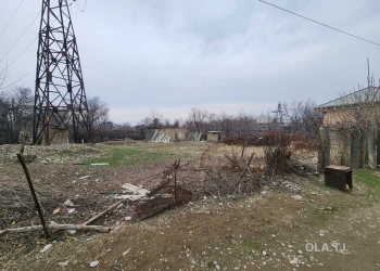 Земельный участок с постройкой на продажу, 6 соток