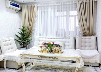 3 комнатная квартира, 4 этаж, 180 м²