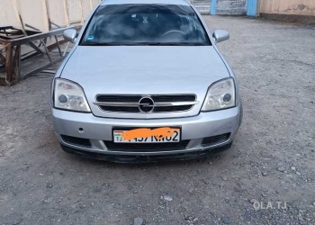 Opel Vectra C,  2002