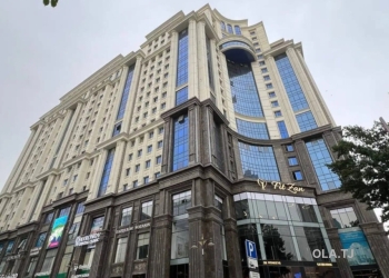3 комнатная квартира, 8 этаж, 134 м²