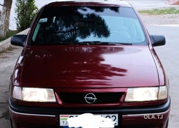 Opel Vectra A,  1995