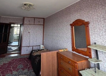 Комната в 3 комнатной квартире, 2/,